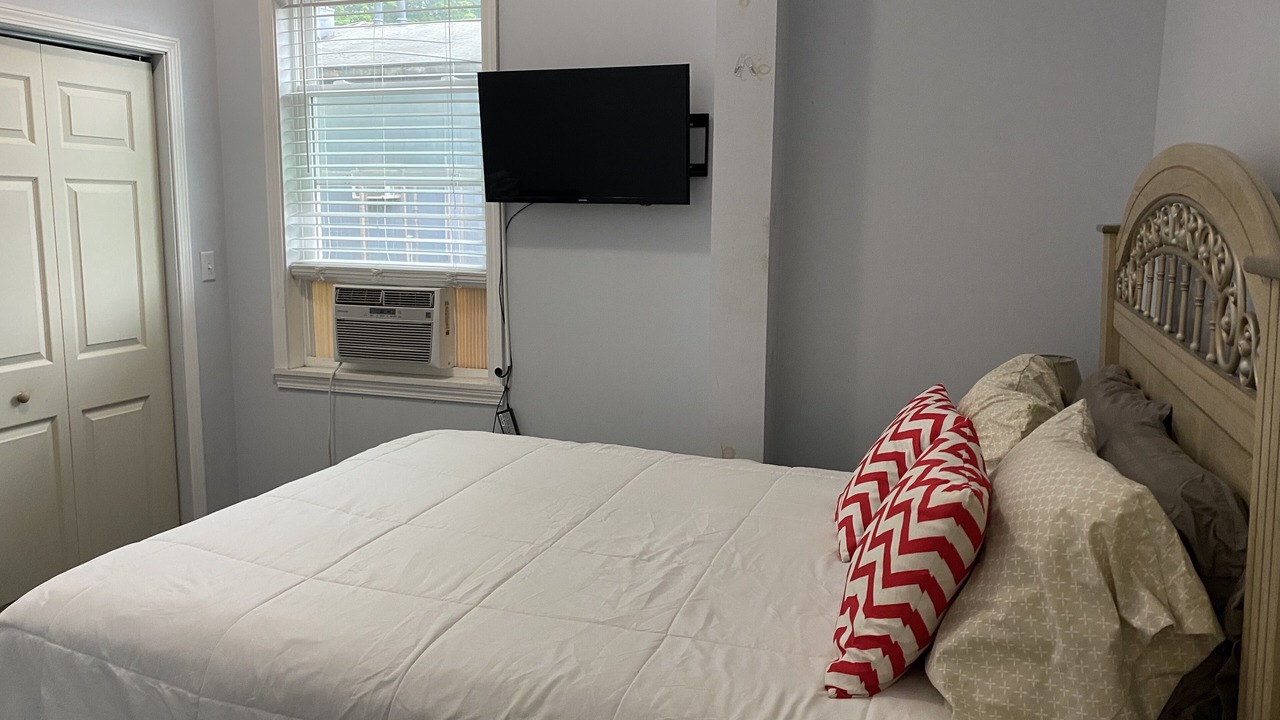 Photo of Bedroom in West End