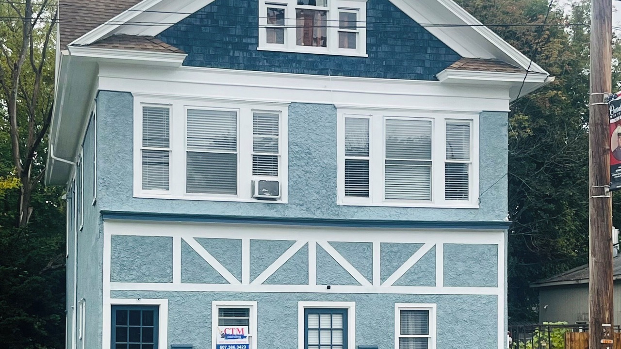 Photo of Outdoor in West End