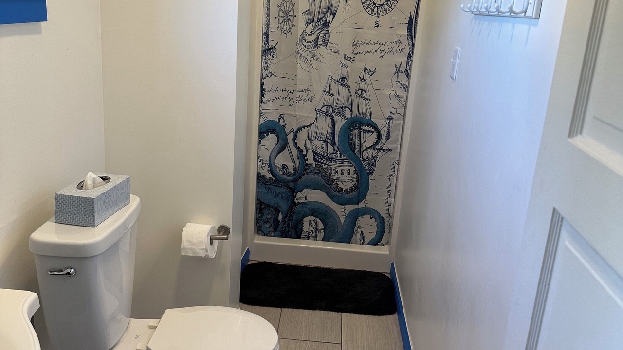 Photo of Bathroom in West End