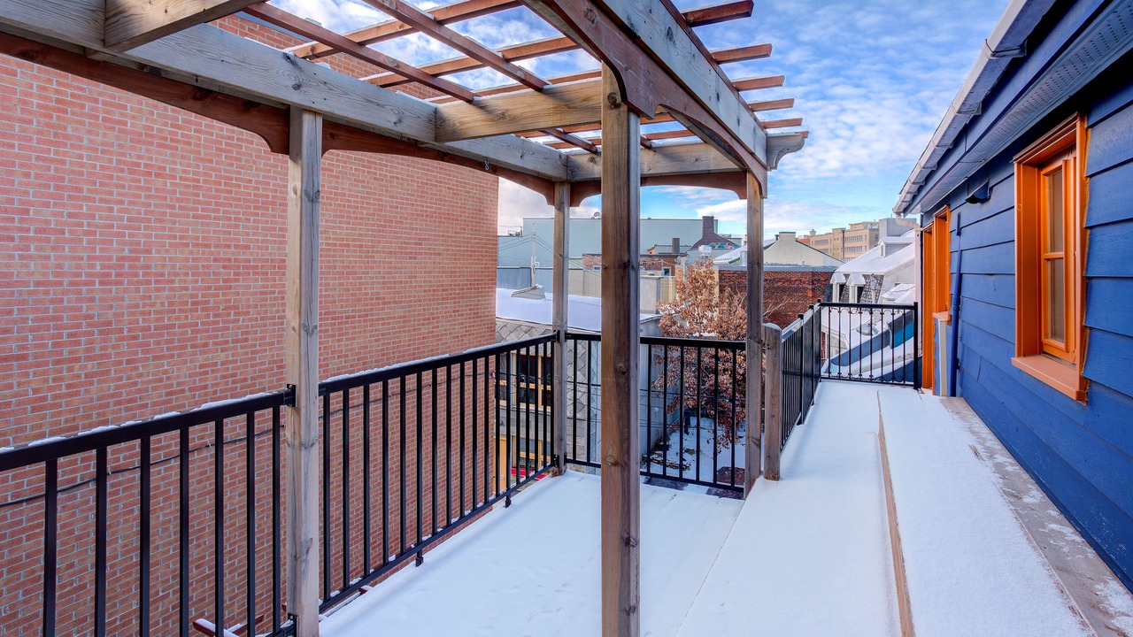 Photo of Patio Balcony in Centre-Ville