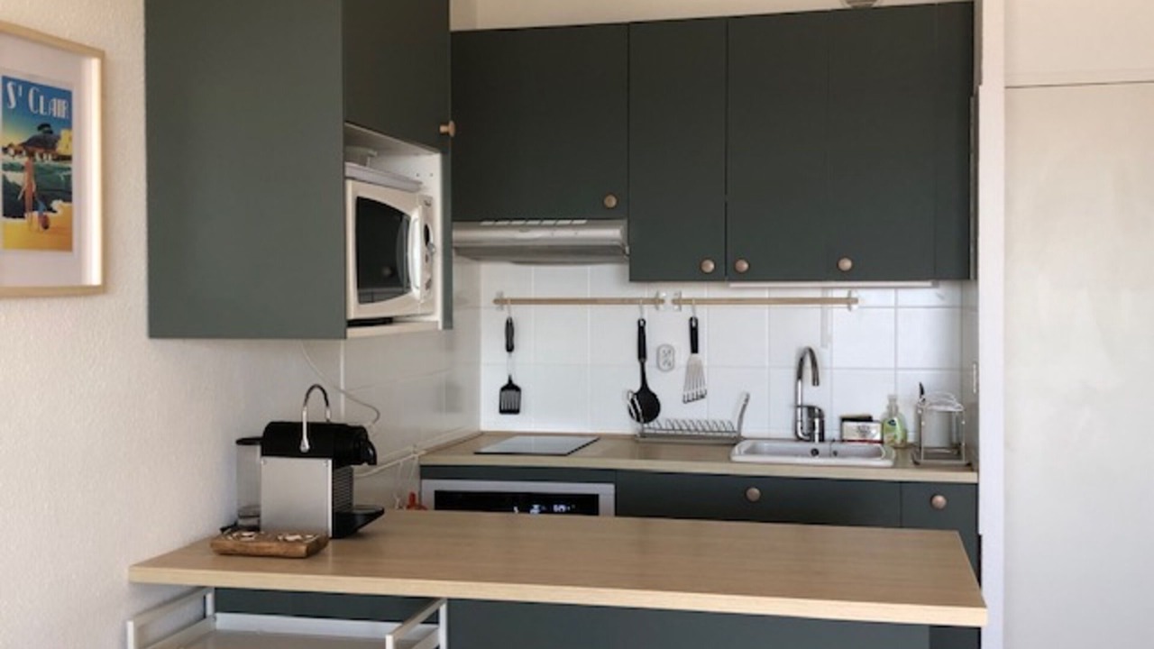 Photo of Kitchen in Le Lavandou