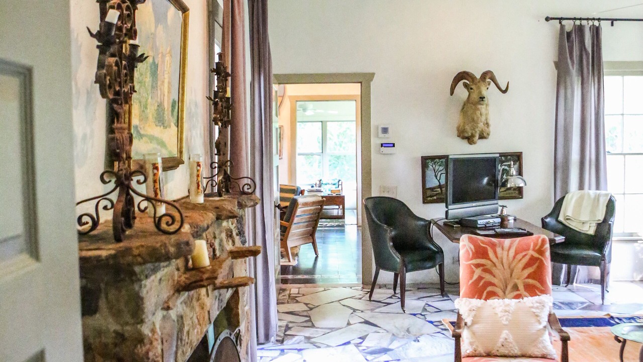 Photo of Others in Southside