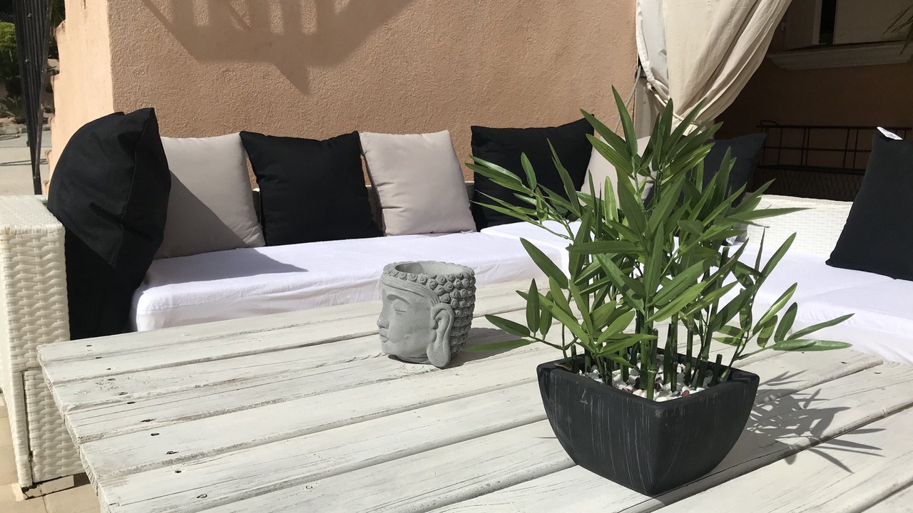 Photo of Patio Balcony in La Nartelle