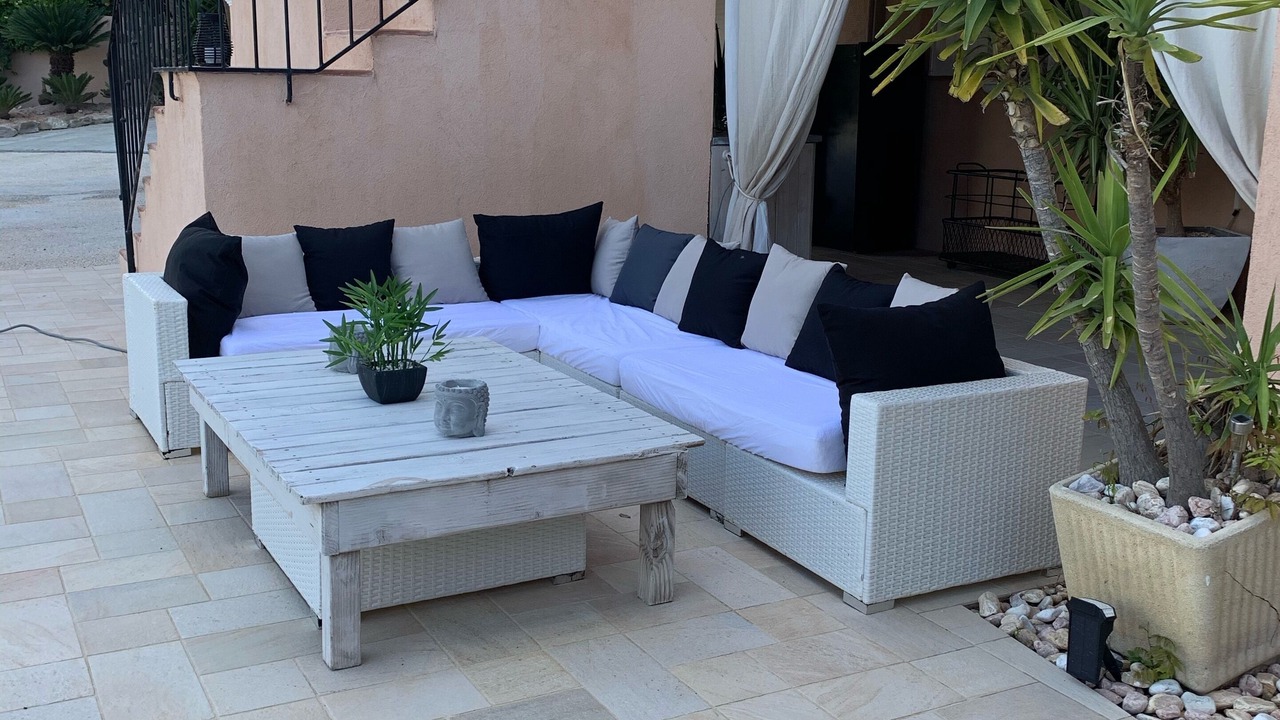 Photo of Patio Balcony in La Nartelle