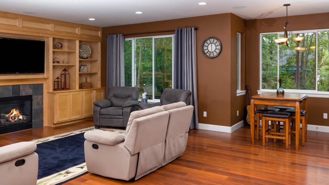 Photo of Livingroom in University Area
