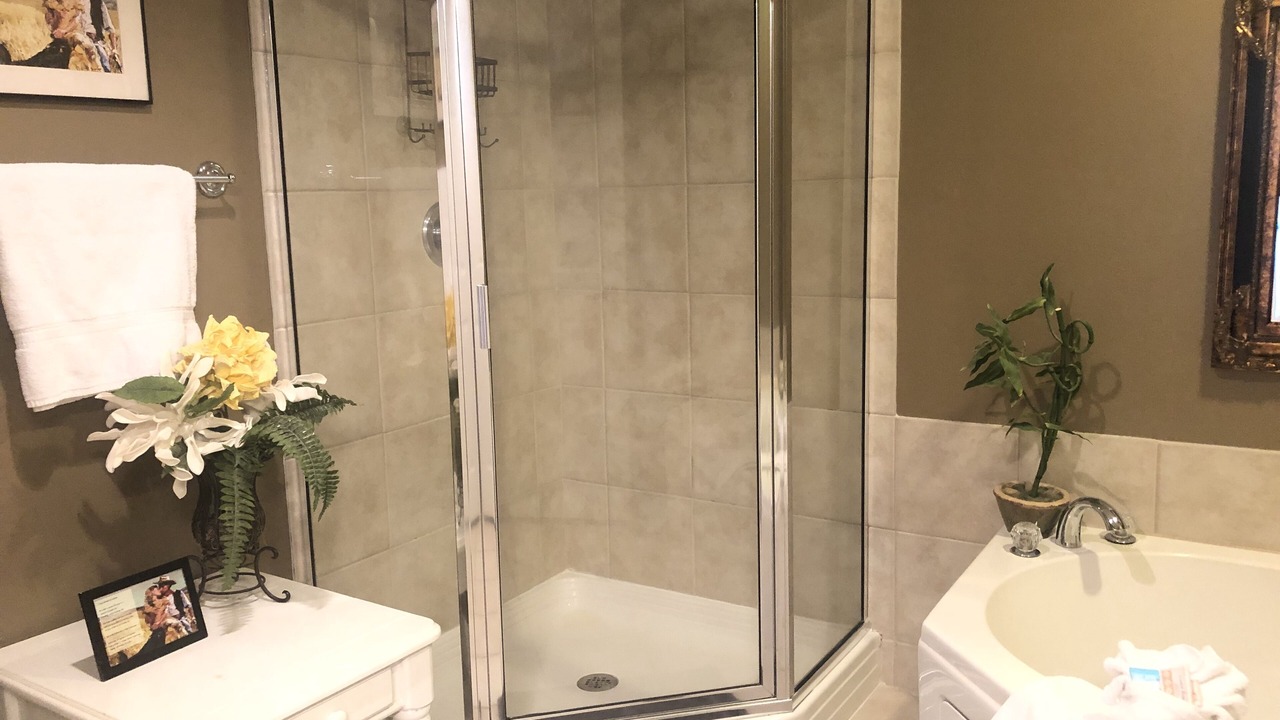 Photo of Bathroom in Gulf Shores