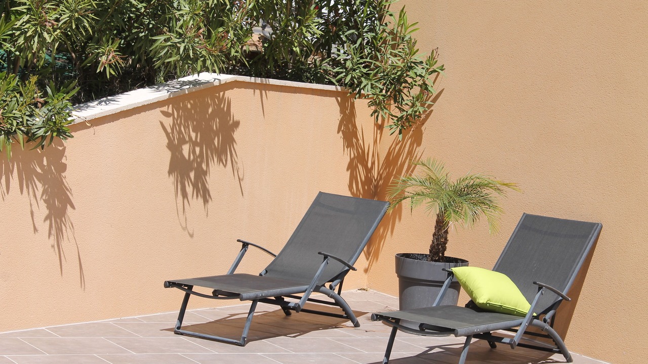 Photo of Patio Balcony in Saint-Julien-de-Peyrolas