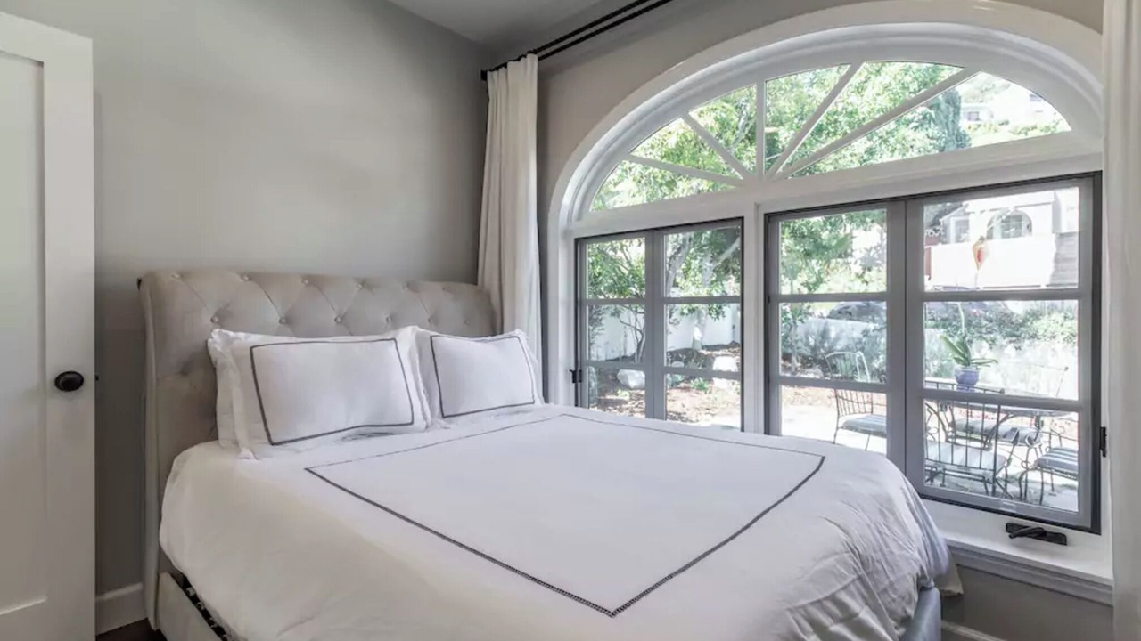 Photo of Bedroom in Hollywood Hills