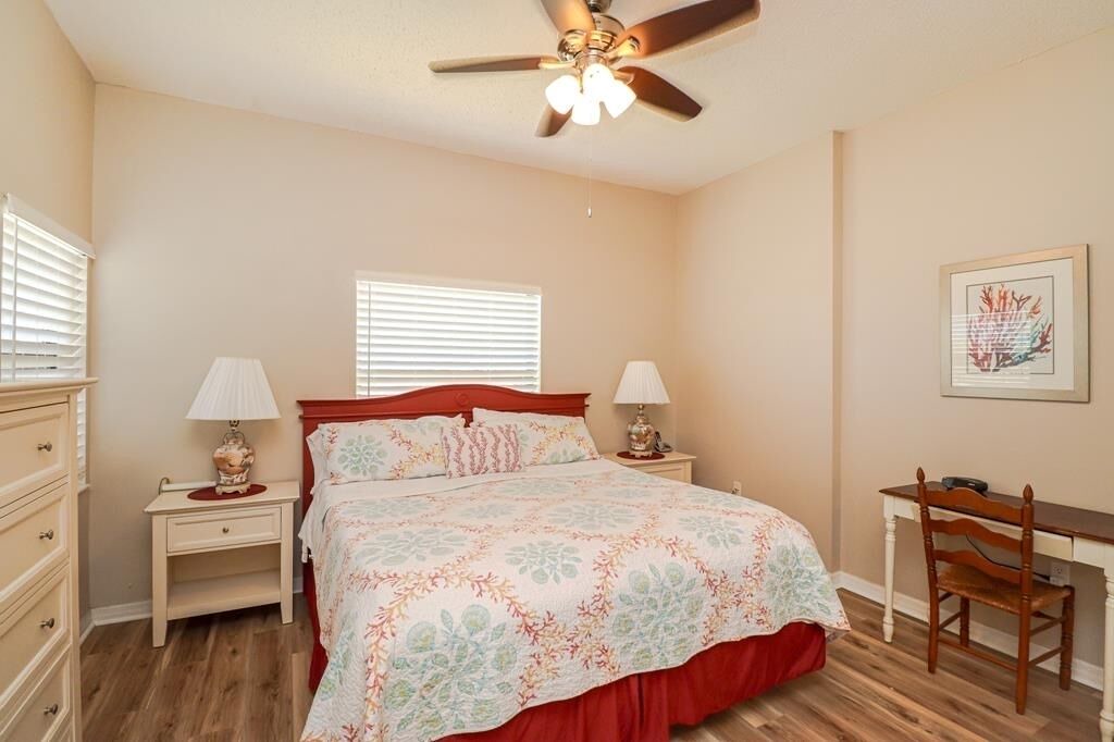 Photo of Bedroom in Butler Beach