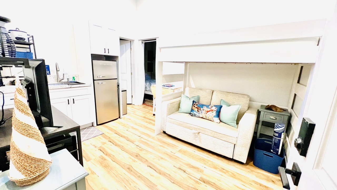 Photo of Livingroom in Laie