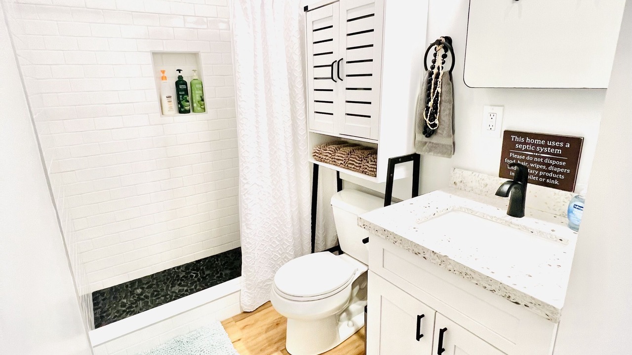 Photo of Bathroom in Laie
