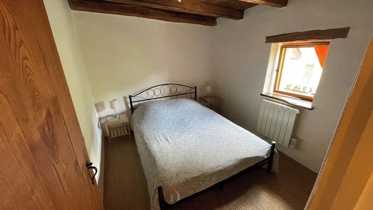 Photo of Bedroom in La Chapelle-du-Mont-du-Chat