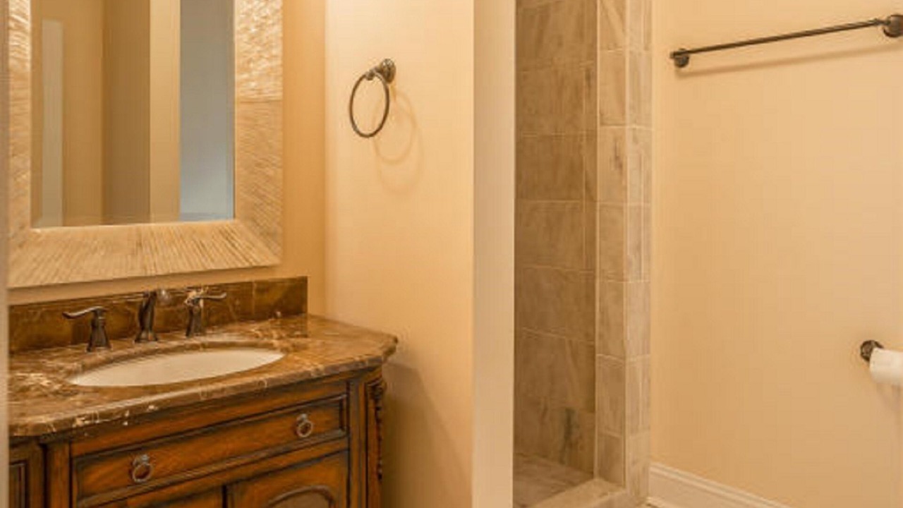 Photo of Bathroom in Lookout Mountain