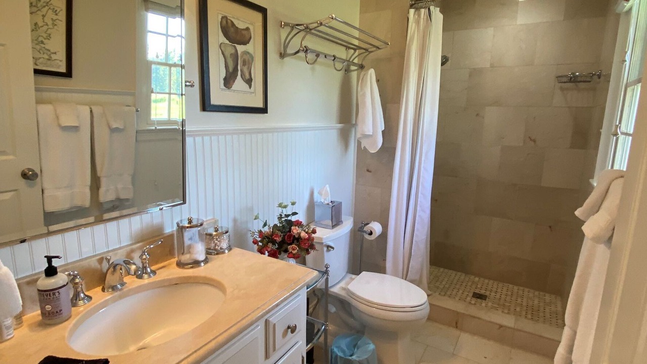 Photo of Bathroom in New Kent