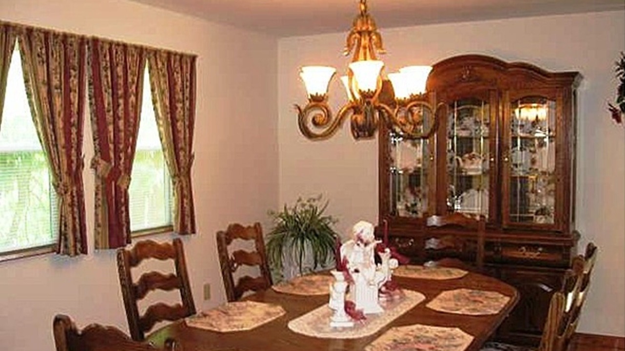 Photo of Livingroom in McKownville