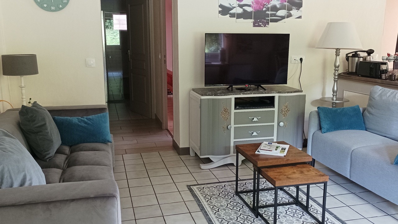 Photo of Livingroom in Buire-au-Bois