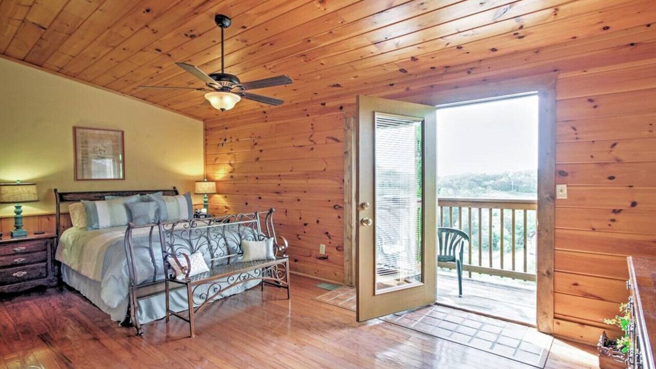 Photo of Bedroom in Pigeon Forge