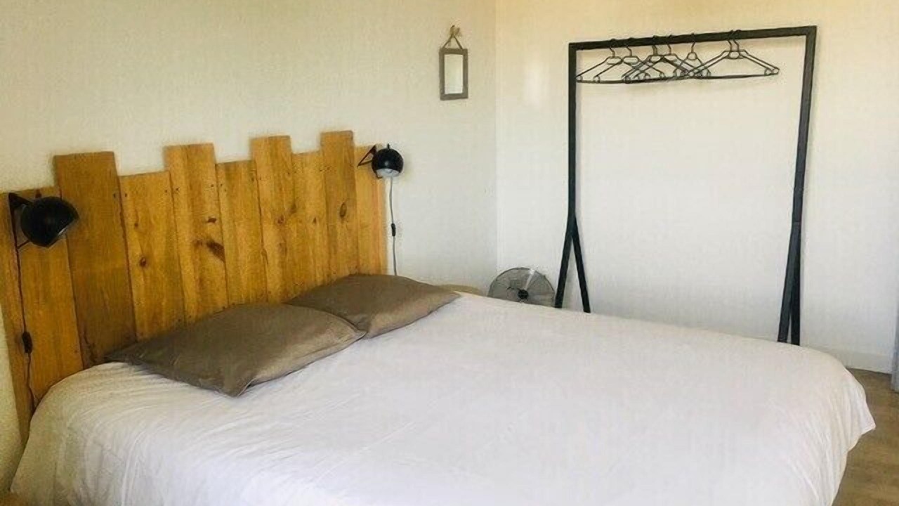 Photo of Bedroom in Nerac