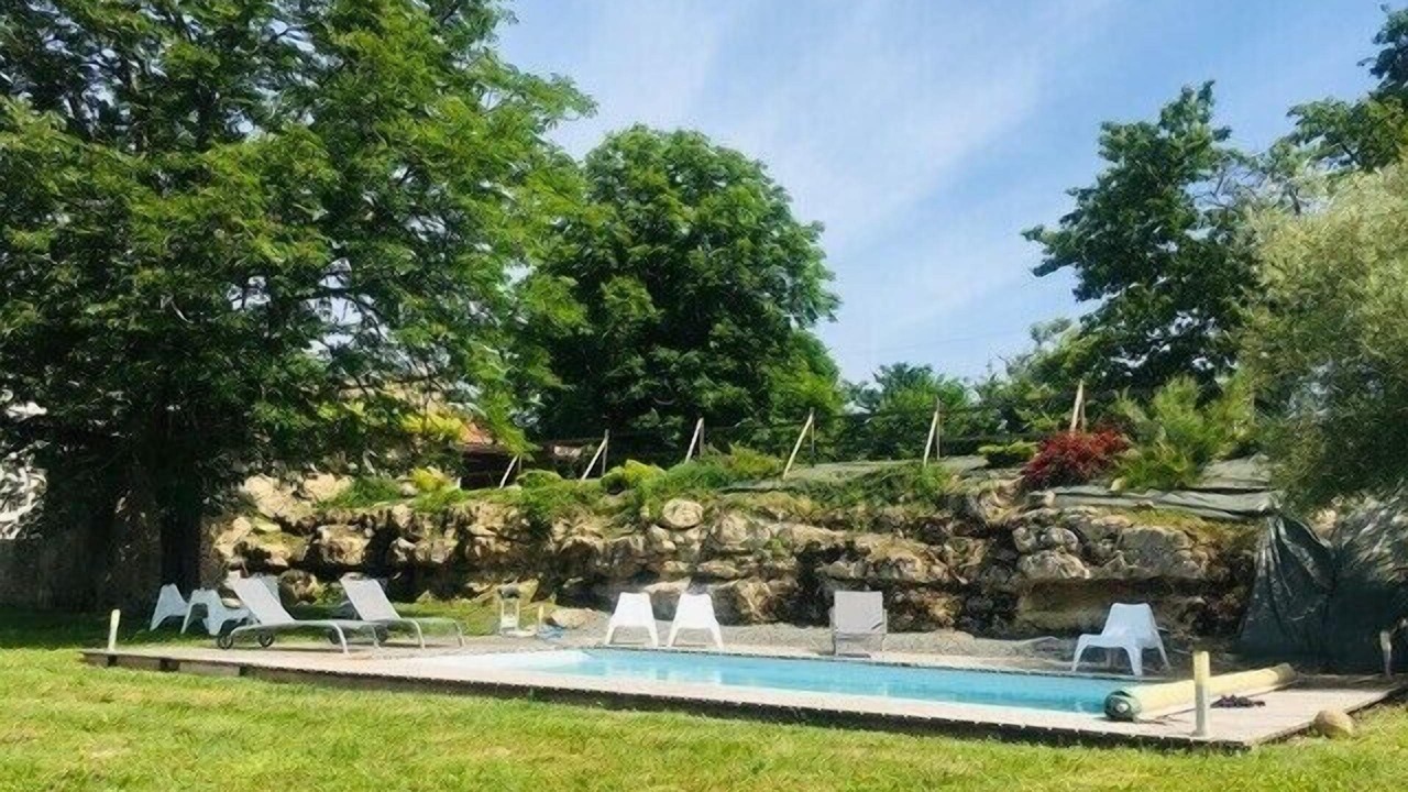 Photo of Outdoor in Nerac