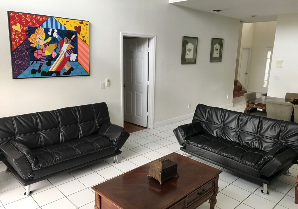 Photo of Livingroom in Meadow Woods