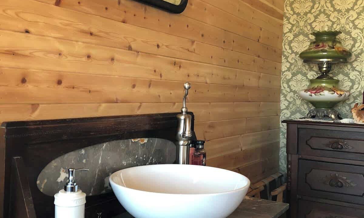 Photo of Bathroom in Canyon