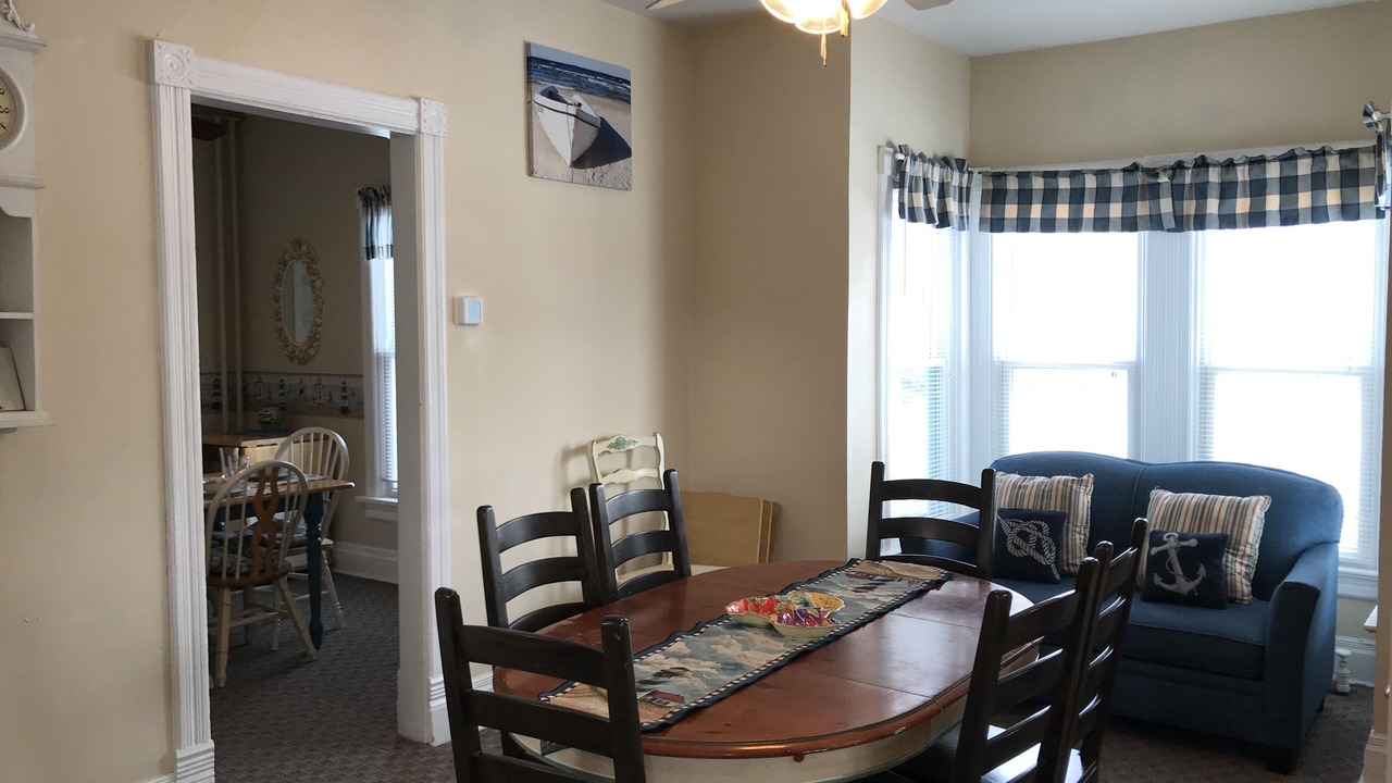 Photo of Livingroom in Lake Geneva
