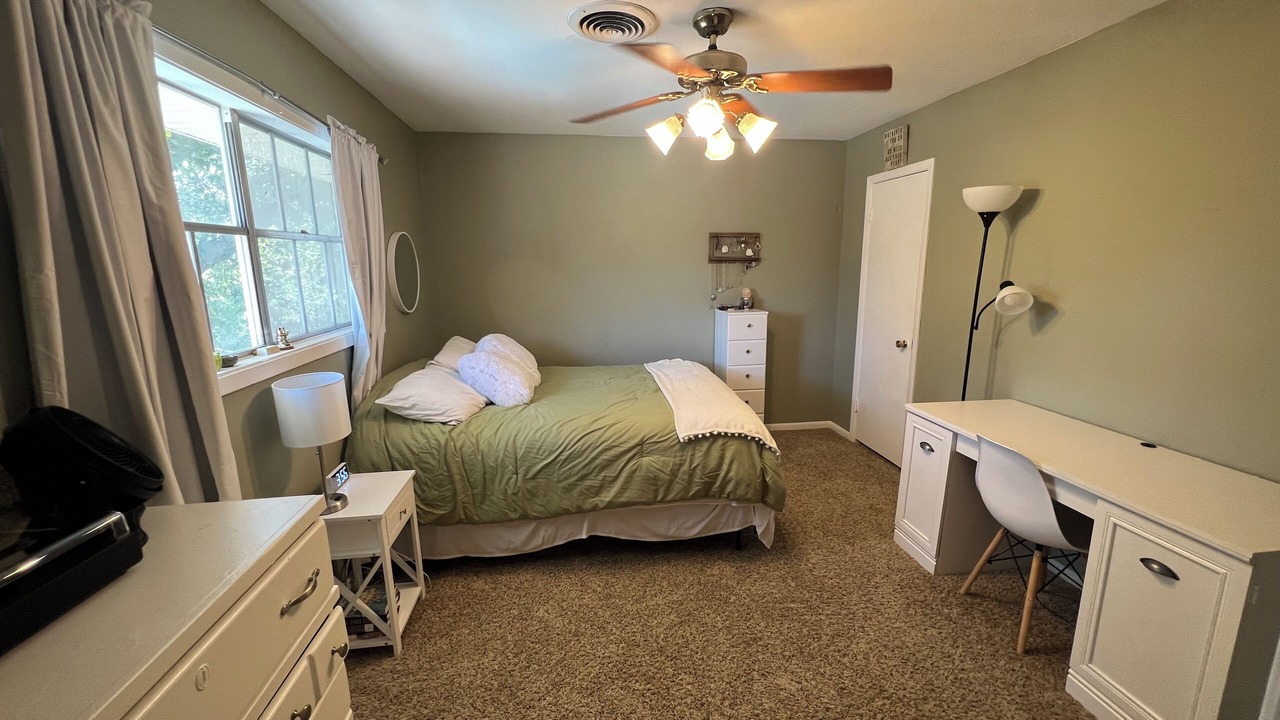 Photo of Bedroom in Bryan