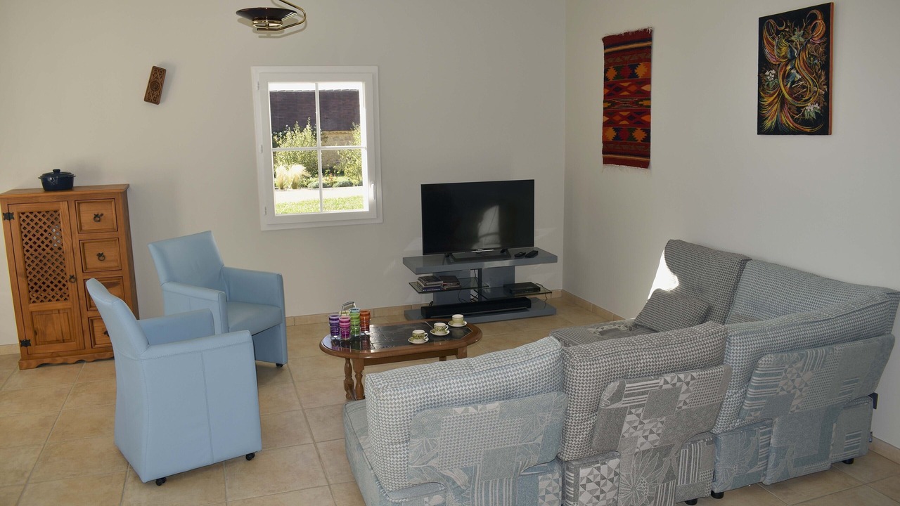 Photo of Livingroom in Cause-de-Clerans