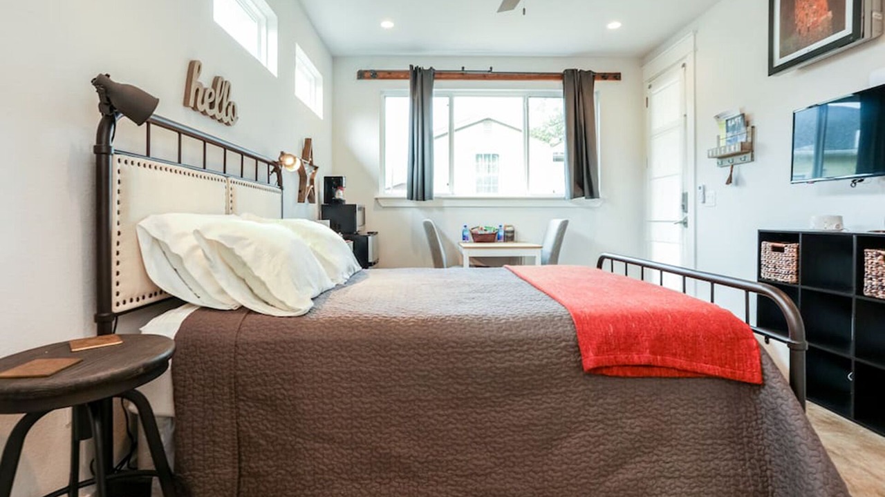 Photo of Bedroom in Chestnut