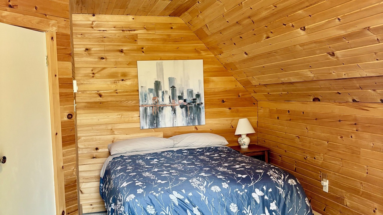 Photo of Bedroom in Malpeque