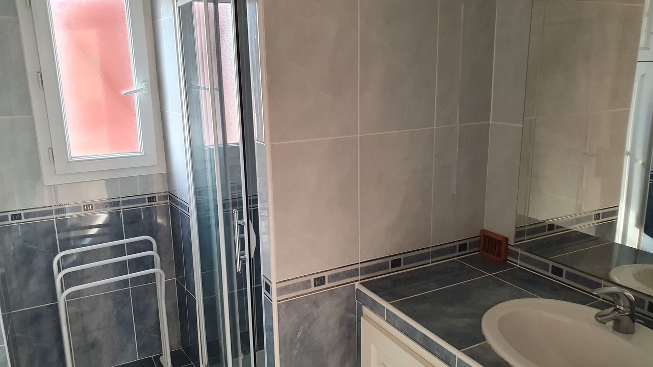 Photo of Bathroom in Hendaye