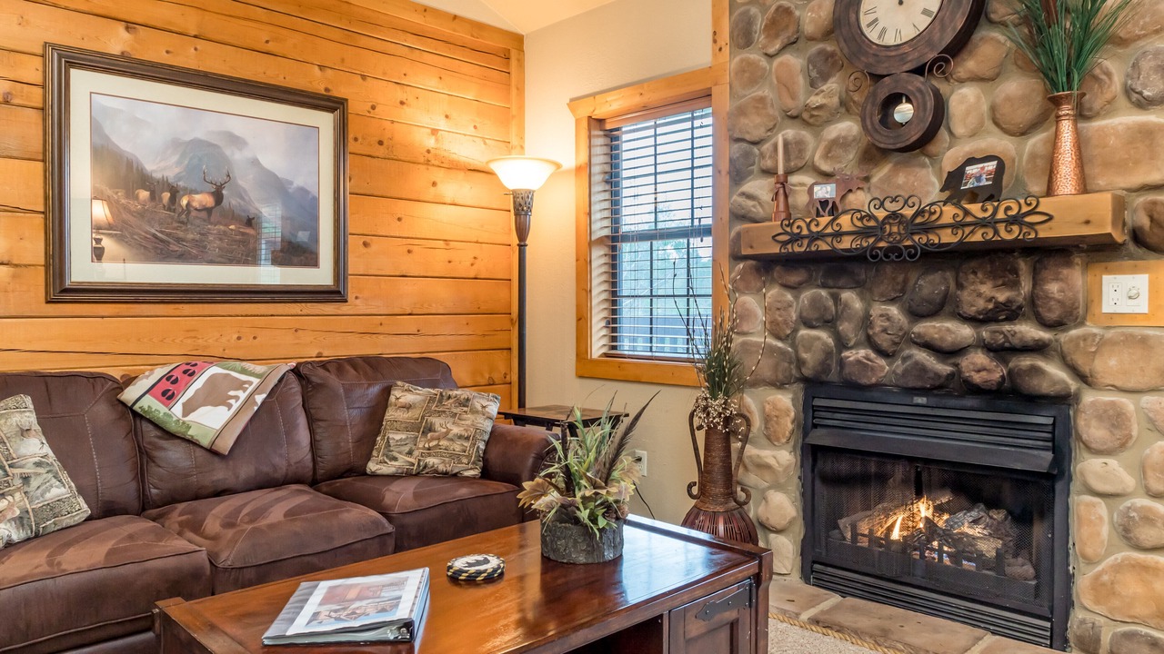 Photo of Livingroom in Branson Theater District