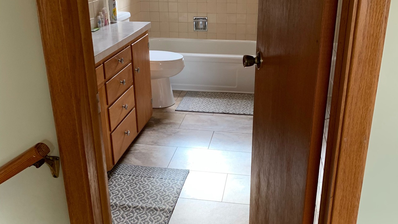 Photo of Bathroom in Cassville