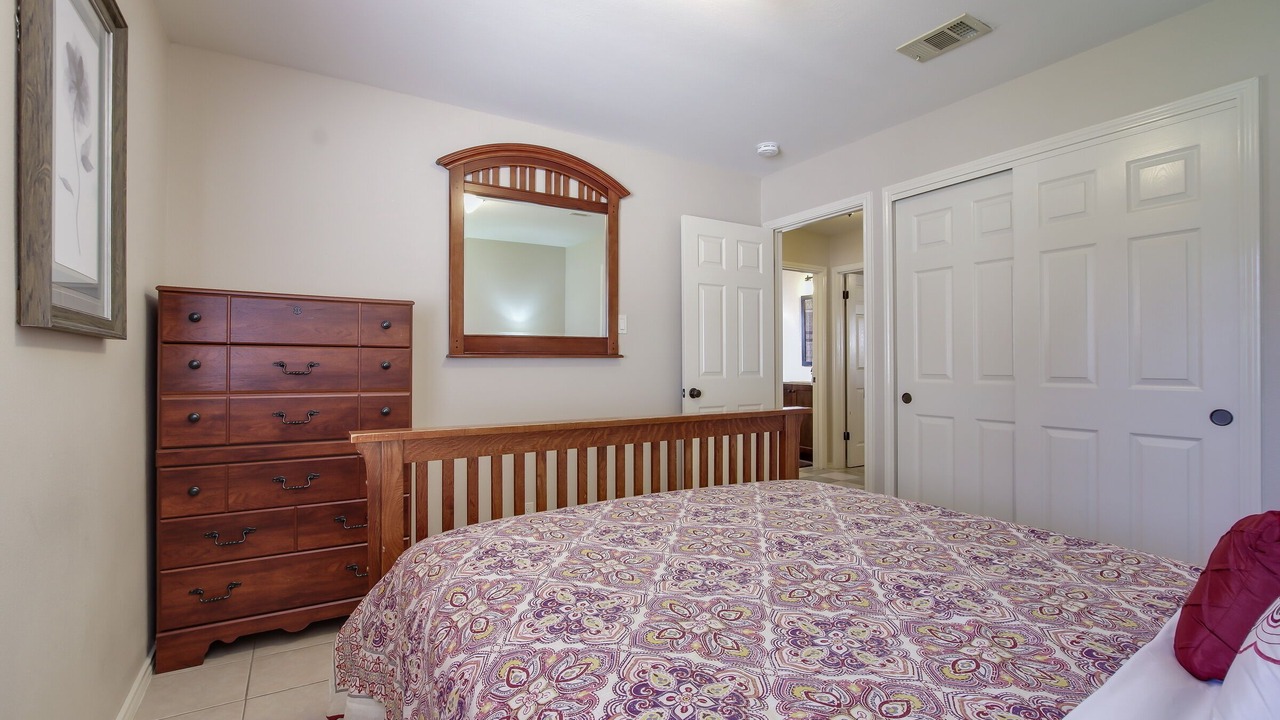 Photo of Bedroom in Great Northwest