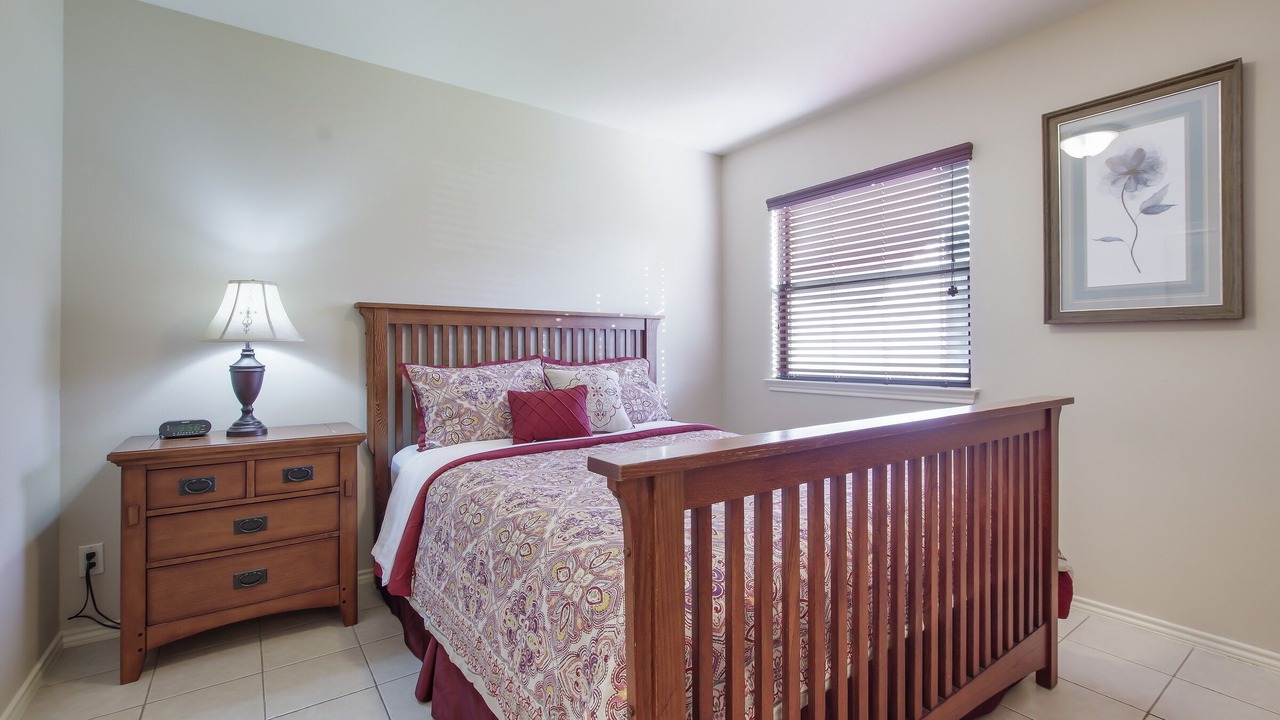 Photo of Bedroom in Great Northwest