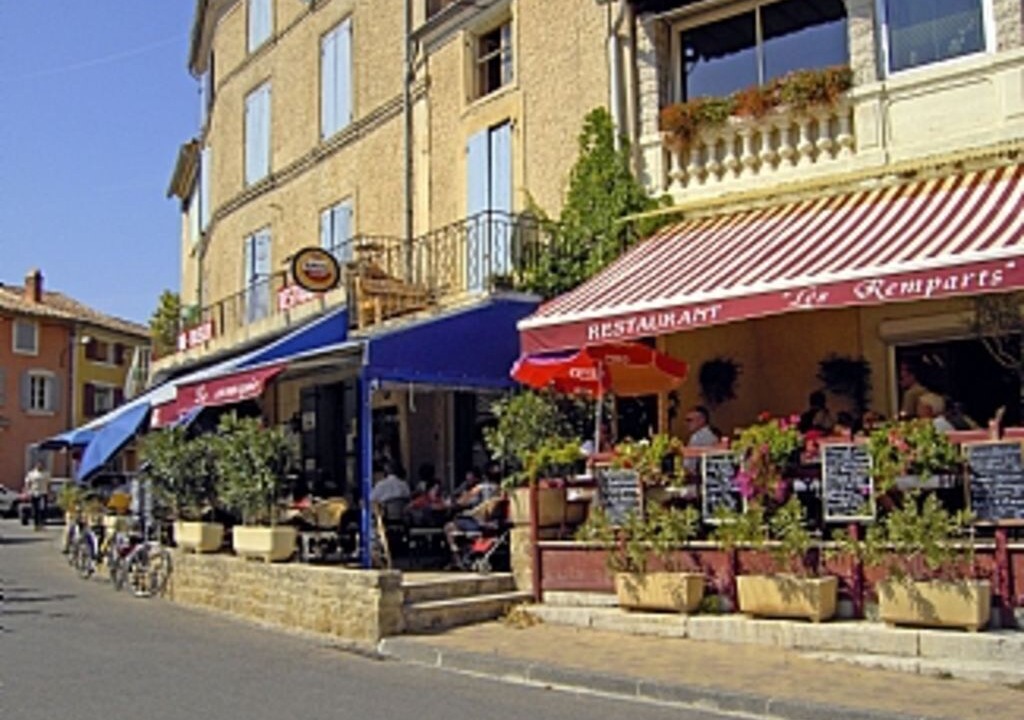 Photo of Others in Sablet