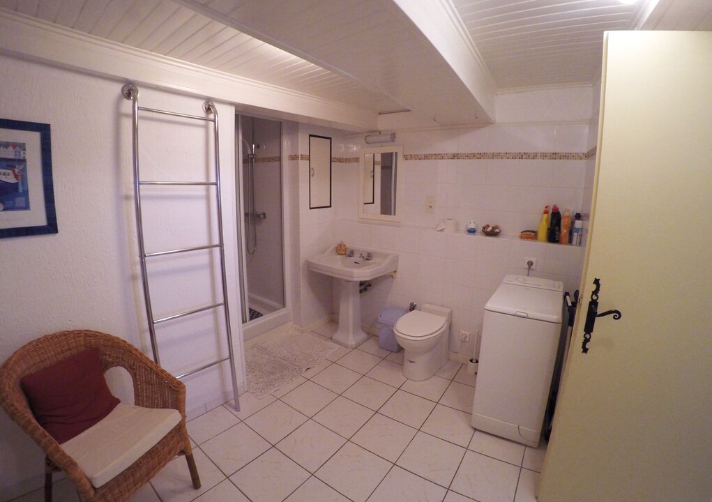 Photo of Others in Sablet