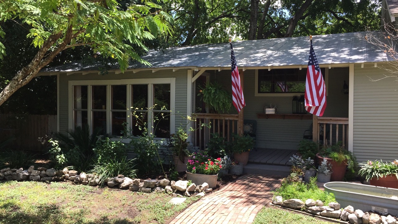 Photo of Patio Balcony in Harlandale