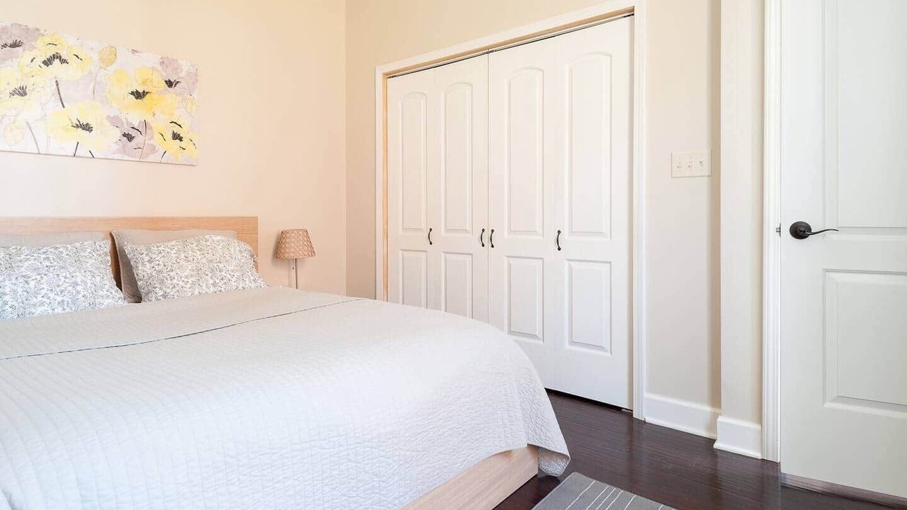 Photo of Bedroom in Southwest Garden