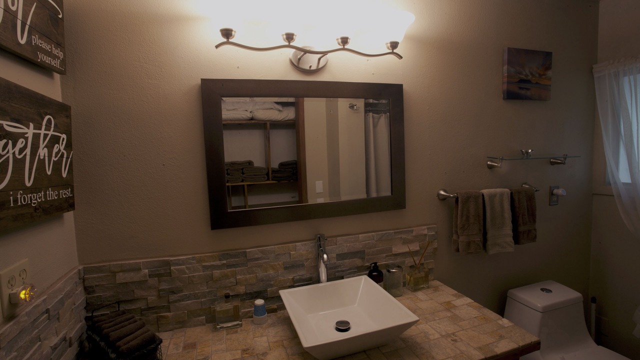 Photo of Bathroom in Marblemount