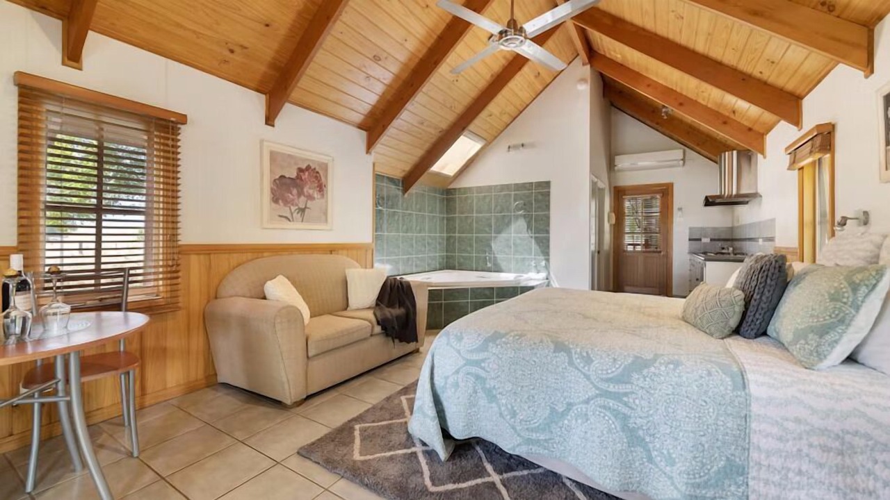 Photo of Bedroom in Colac Colac