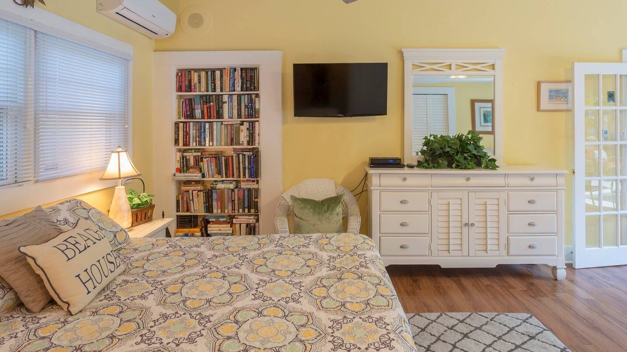 Photo of Bedroom in St. Pete Beach