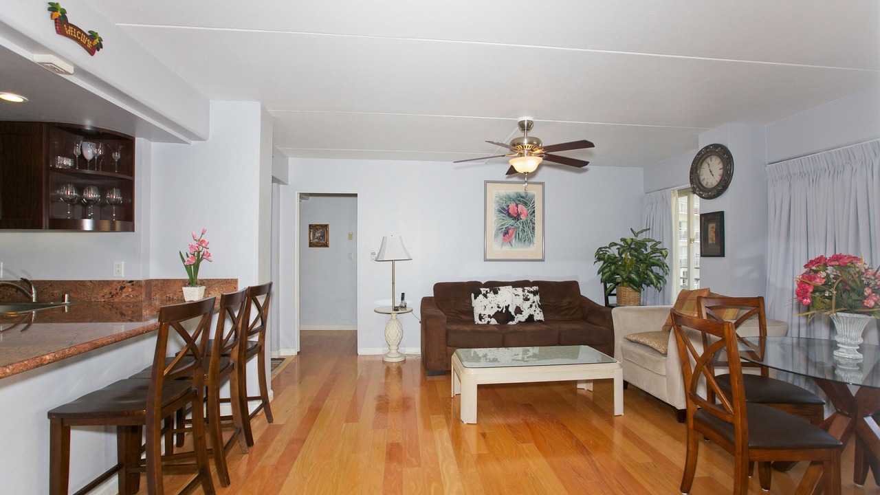 Photo of Others in Waikiki