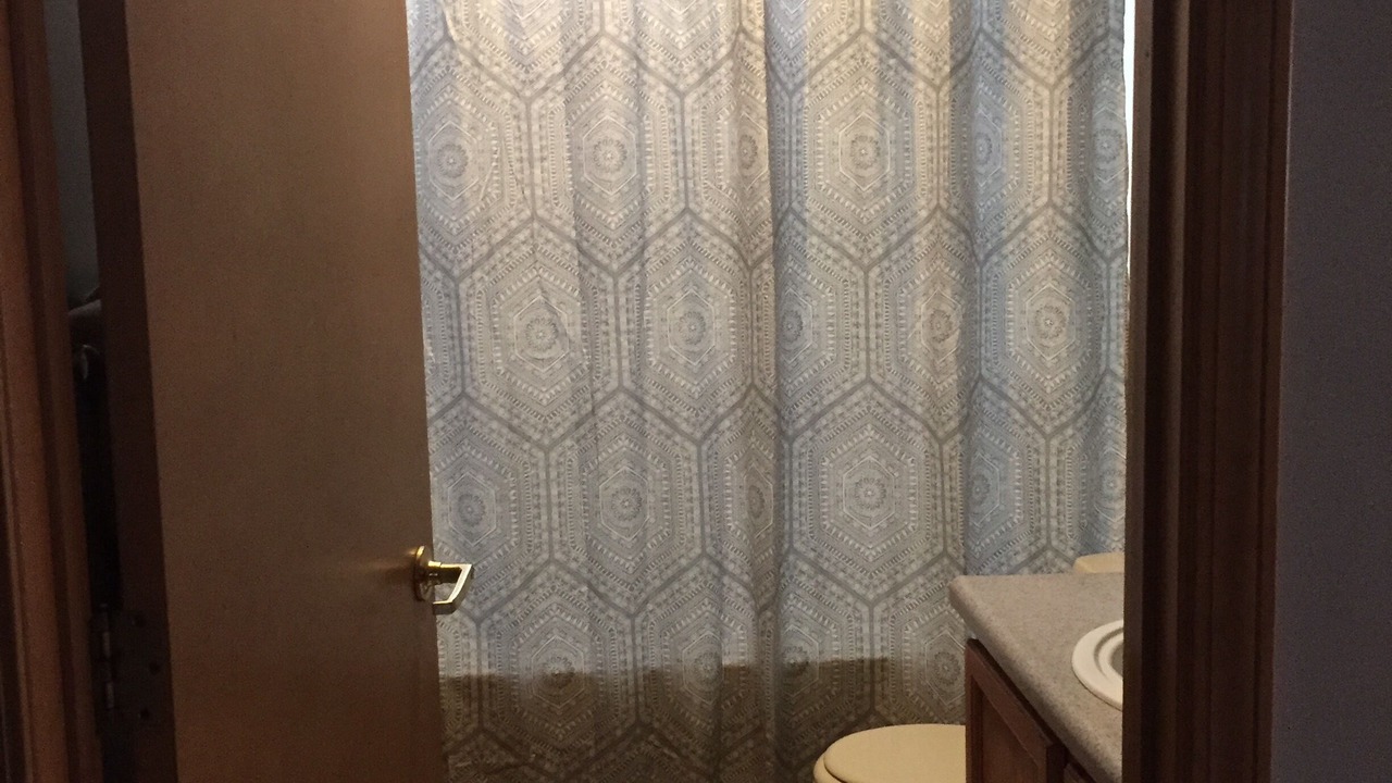 Photo of Bathroom in Honor