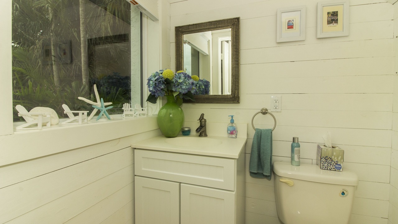 Photo of Bedroom in Caloosahatchee