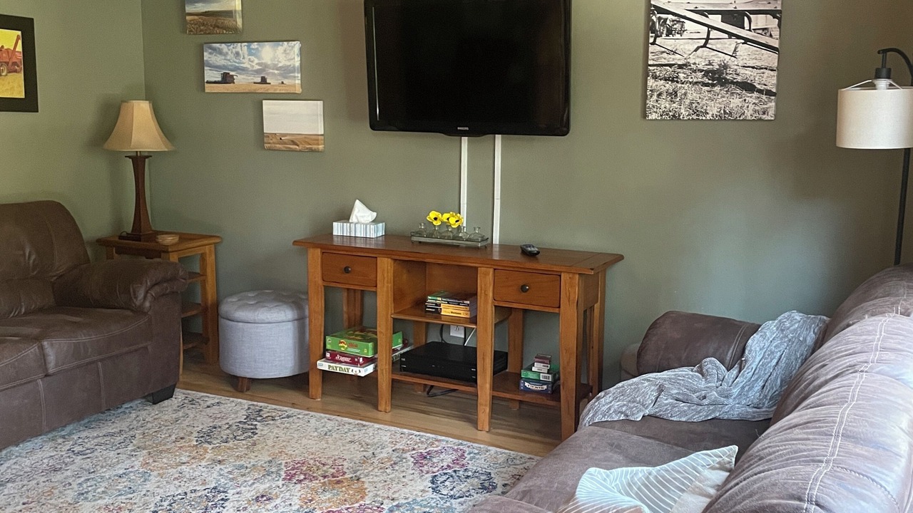 Photo of Livingroom in East Glacier Park Village