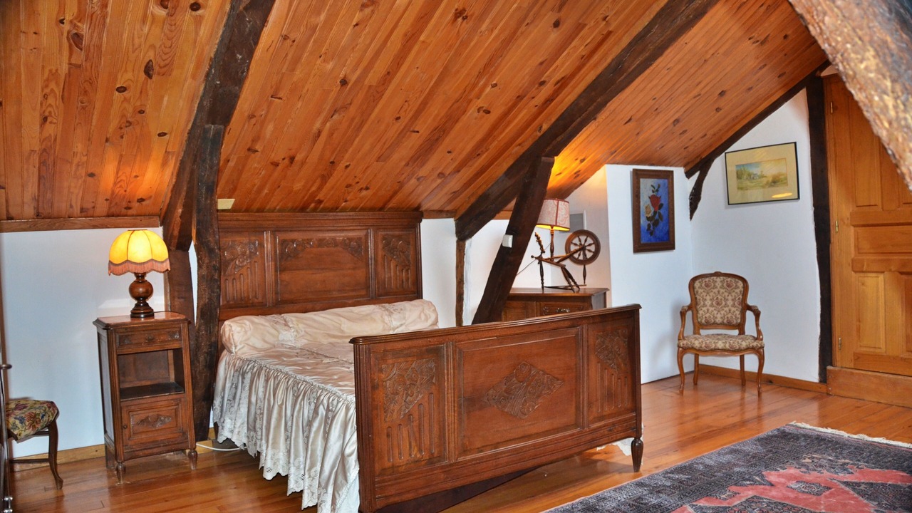 Photo of Bedroom in Saint-Pierre-de-Trivisy