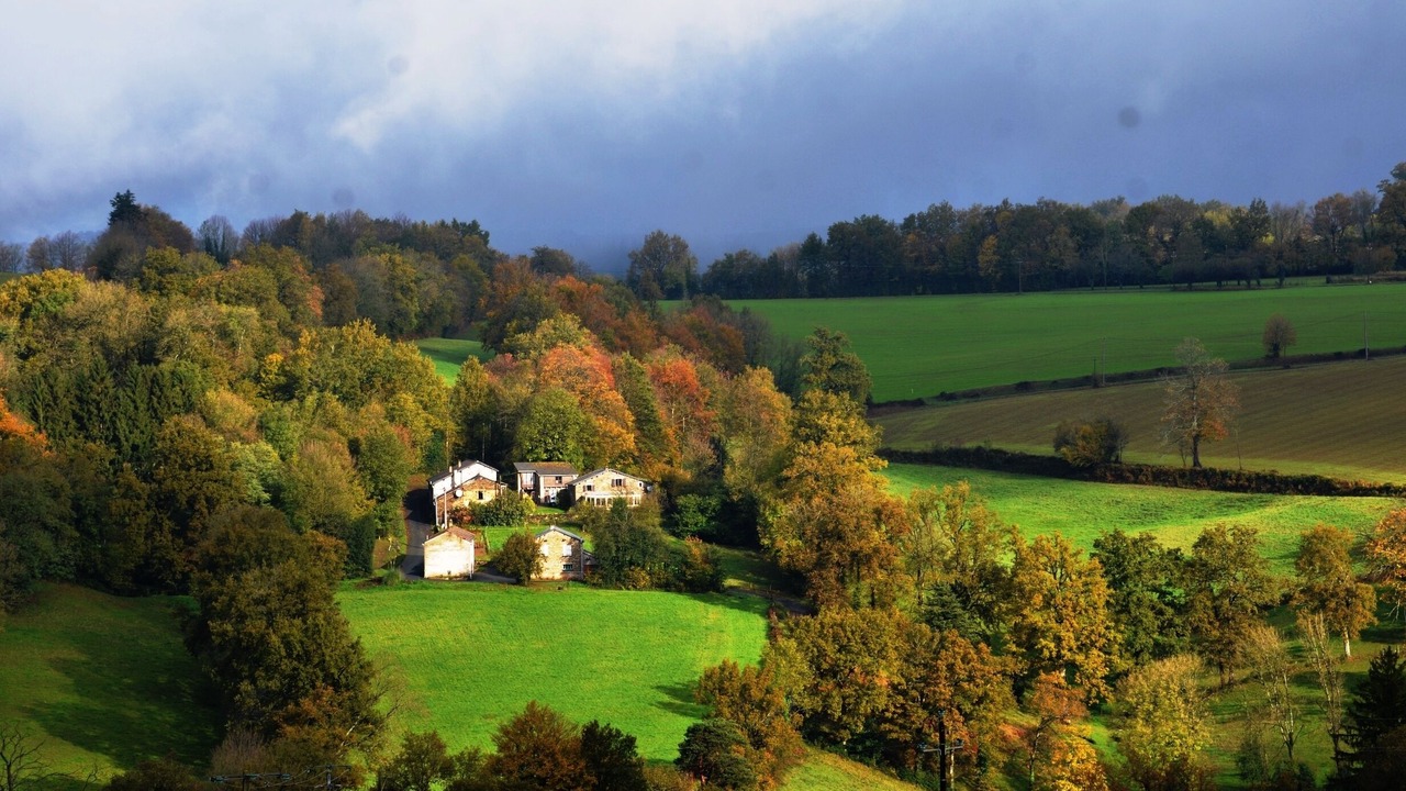 Photo of Outdoor in Saint-Pierre-de-Trivisy