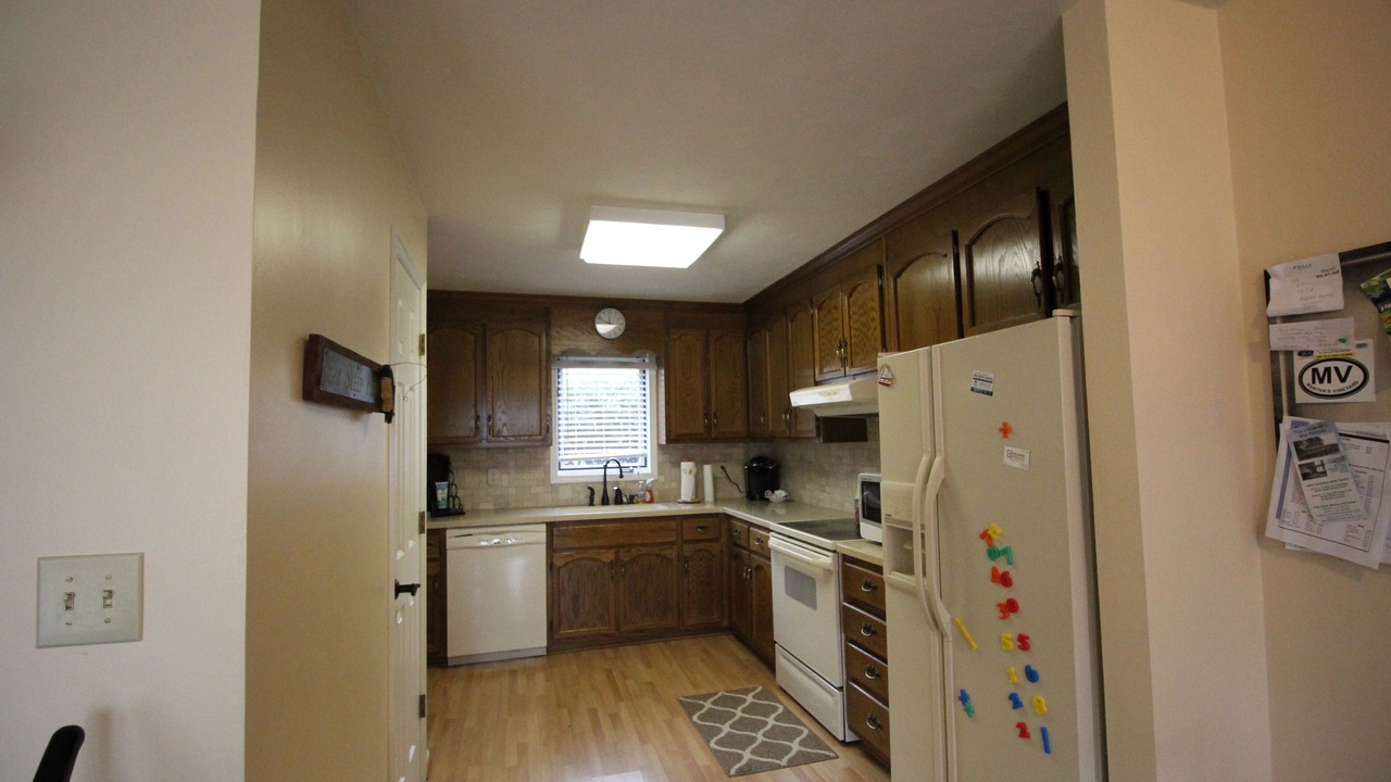 Photo of Kitchen in Huddleston