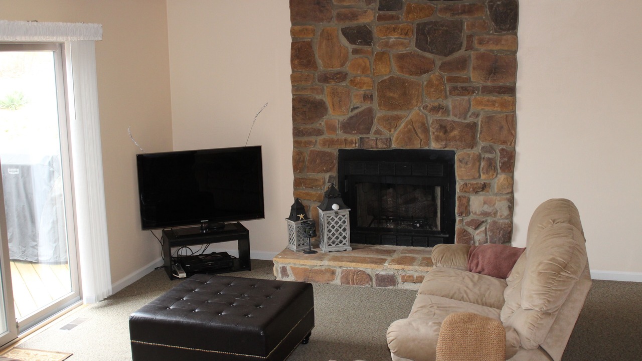 Photo of Bedroom in Huddleston